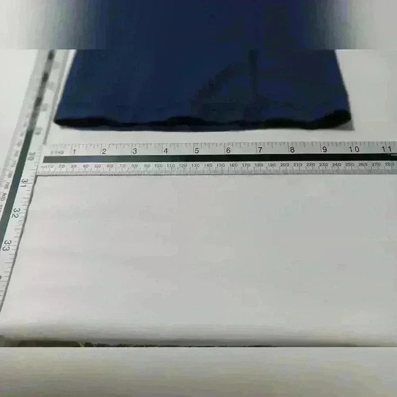 ATHLETA Wide leg Yoga  pants. Ladies size L Petite. - Picture 4 of 10